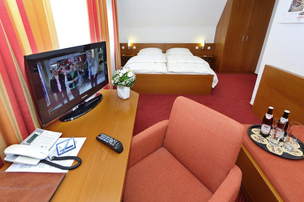 Brauereigasthof-Hotel Roter Ochsen エルヴァンゲン 部屋 写真
